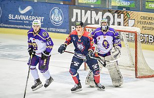 «Металлург» победил «Могилев» в товарищеском матче, команды забросили 12 шайб