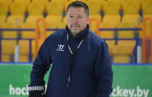 Юрий Чух вернулся на тренерский мостик «Лиды» после болезни