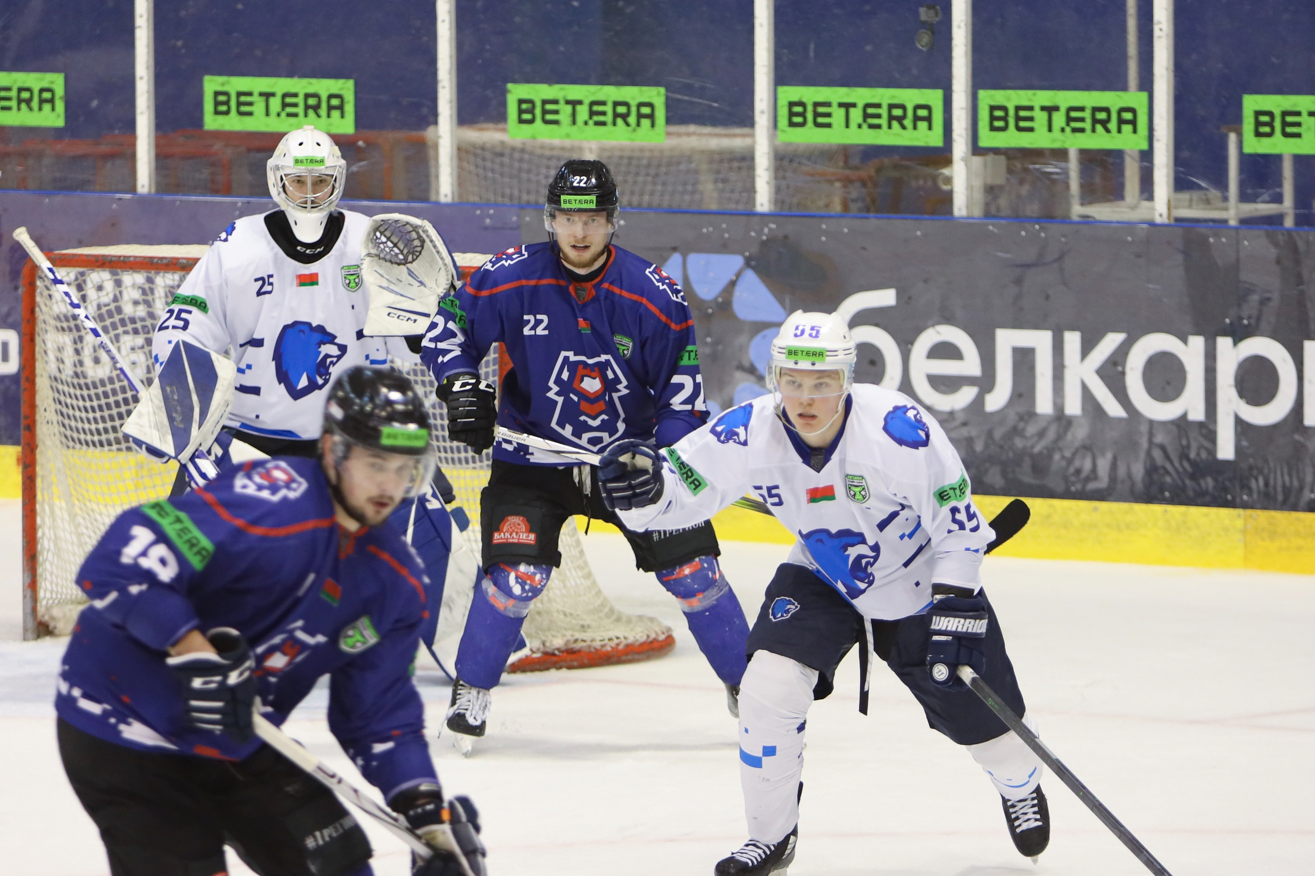 Hockey stars игра. хоккеисты для настольной игры. хоккей настольный детский. хоккей командная игра. игрушка хоккей будущего настольный кхл 74.